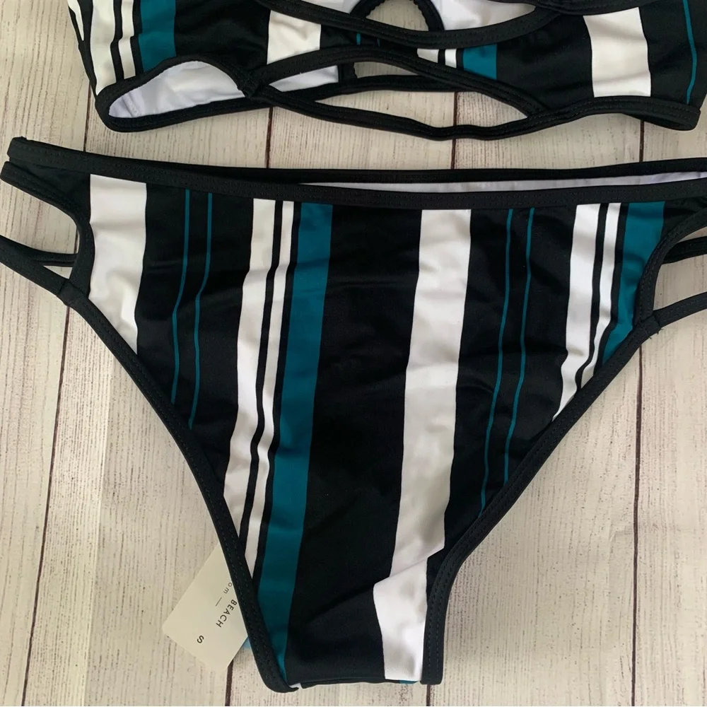 Cupshe Two Piece Swimsuit Striped Women’s US Small NEW - Picture 8 of 10